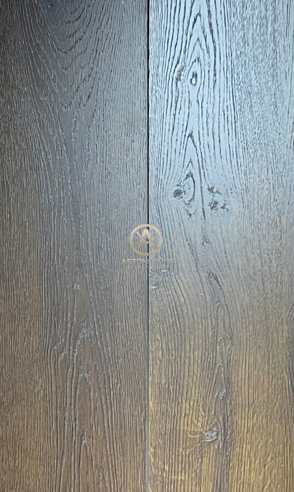English Oak Robosto Photo